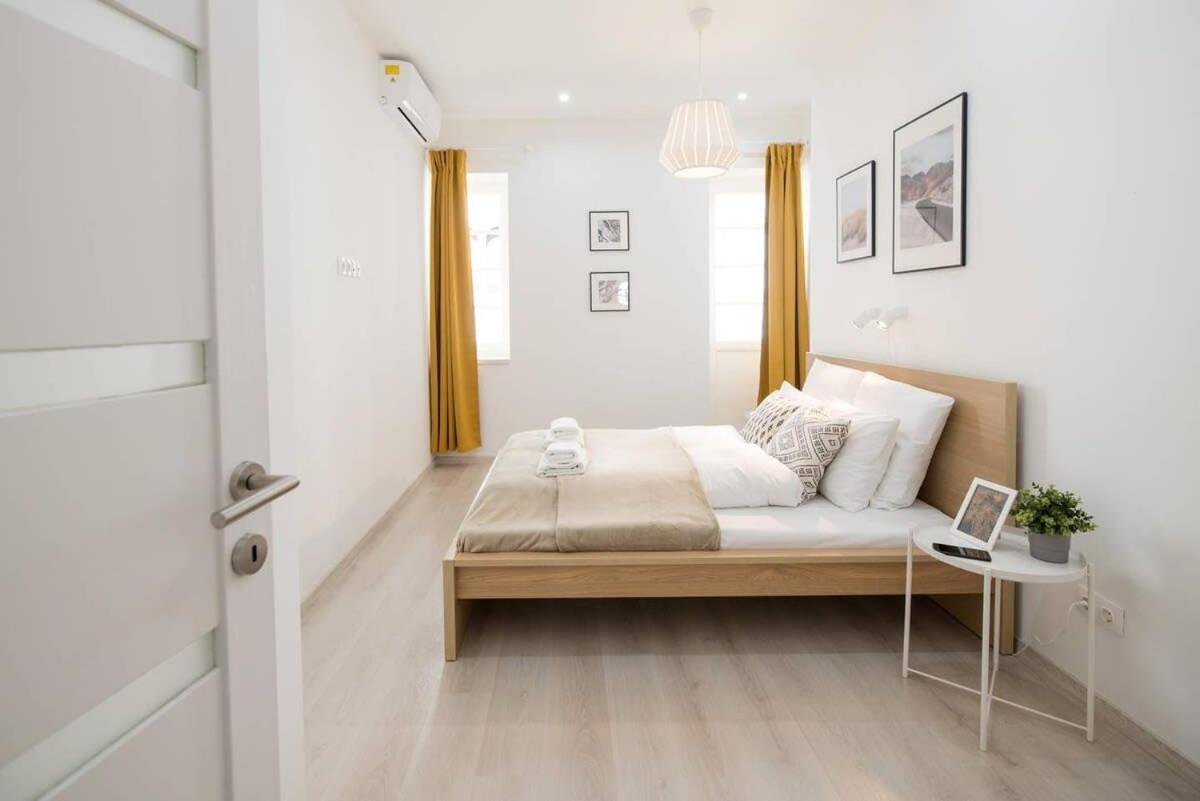 Trendy Central Apartment At Castle Budapest Exterior foto