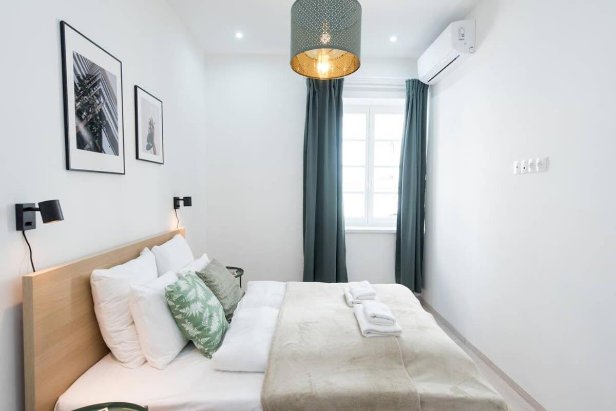Trendy Central Apartment At Castle Budapest Exterior foto